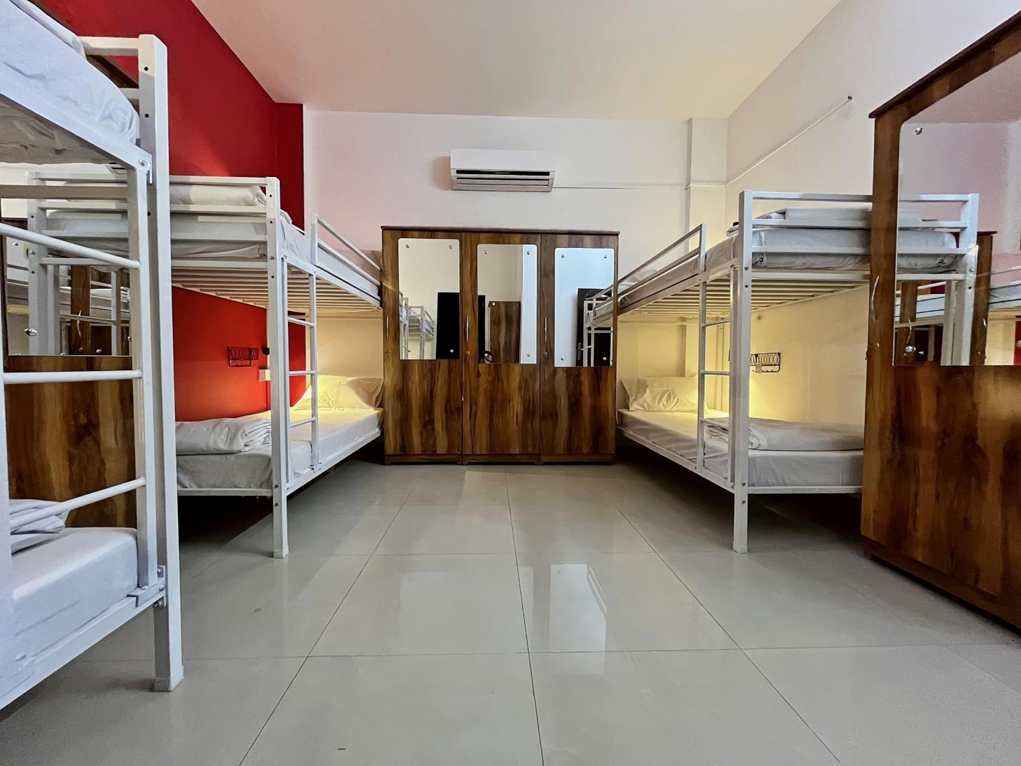 Hoshtel99 - Lux - Stay, Cowork And Cafe - Luxurious Bungalow Пуна Экстерьер фото